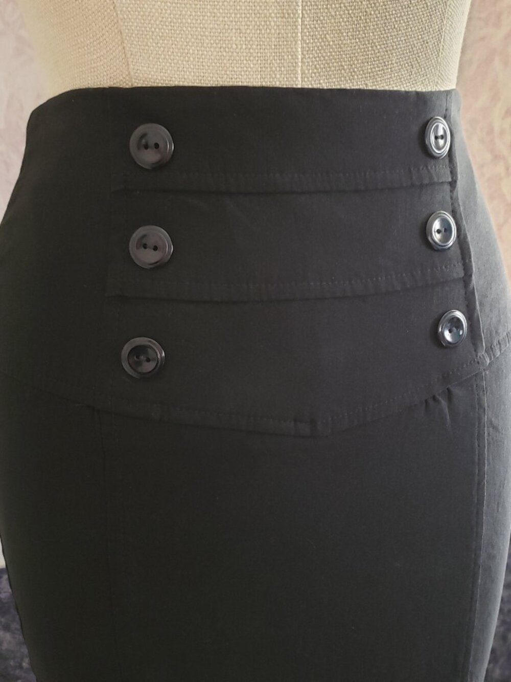 Retro Style Black Bodycon Pencil skirt Size 0 - Picture 2 of 12